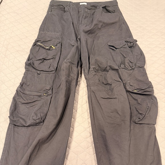 Good American Denim - Good American Twill Cargo